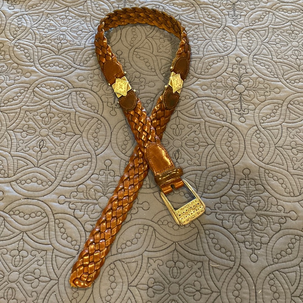 Fossil leather belt with metal decoration M
